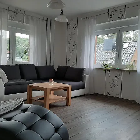 Flotte Biene In Buggow *