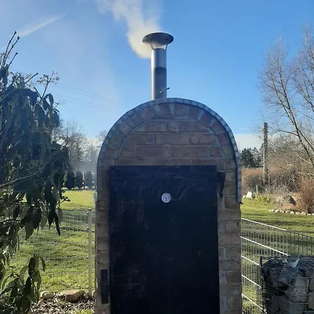 Ferienhaus Flotte Biene In Buggow Rubkow
