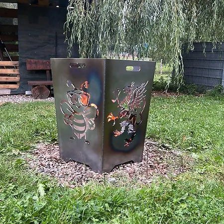 Flotte Biene In Buggow Dom wakacyjny *