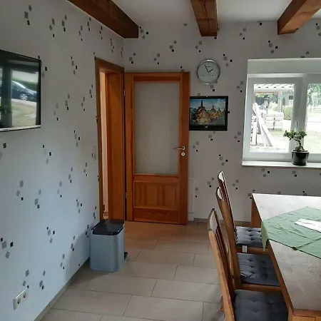 Ferienhaus Flotte Biene In Buggow