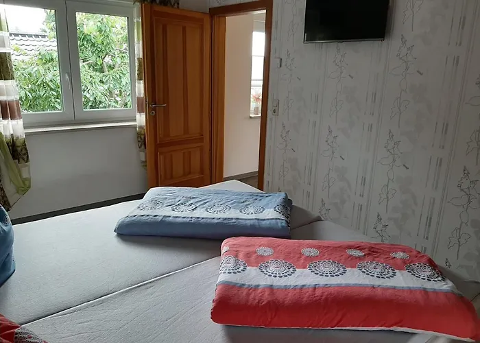 Ferienhaus Flotte Biene In Buggow Rubkow